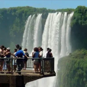 Foz do Iguaçu - PR - British College - Junho